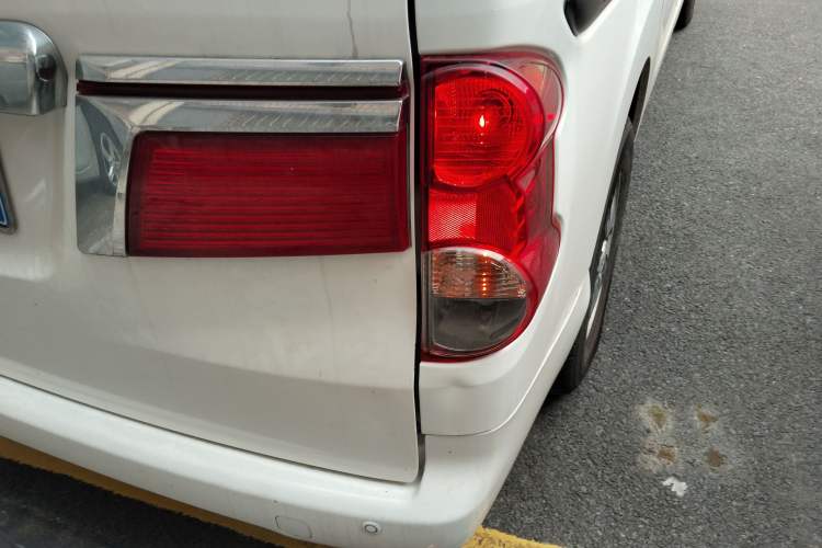 Used Nissan NV200 2018 1.6L CVT Luxury Model Right Rear Taillight