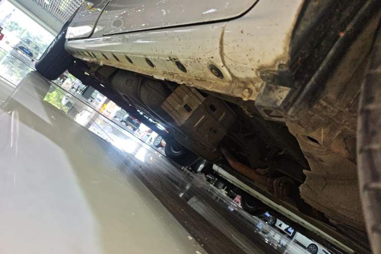 Used Nissan NV200 2018 1.6L CVT Luxury Model Right Side Sill