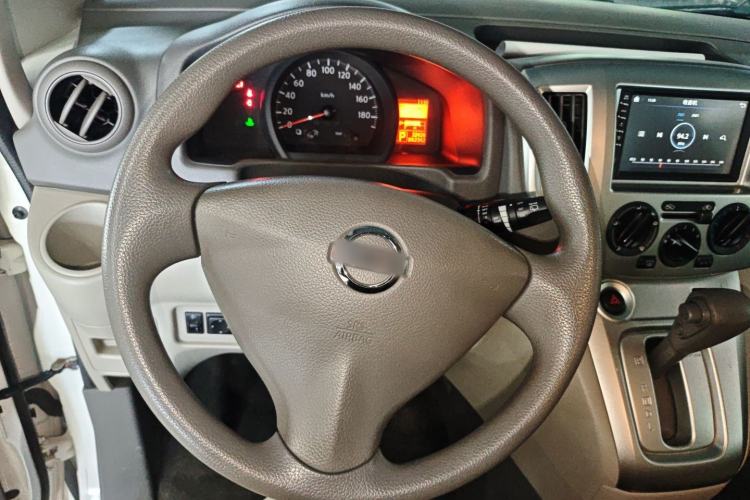 Used Nissan NV200 2018 1.6L CVT Luxury Model Steering Wheel