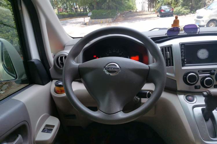 Used Nissan NV200 2018 1.6L CVT Luxury Model Steering Wheel