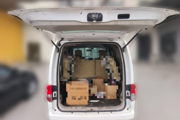 Used Nissan NV200 2018 1.6L CVT Luxury Model Trunk