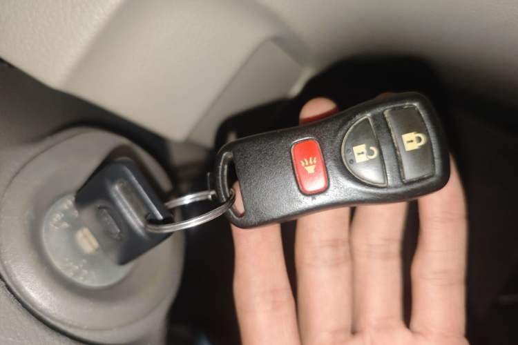 Used Nissan NV200 2018 1.6L CVT Luxury Model Vehicle Key