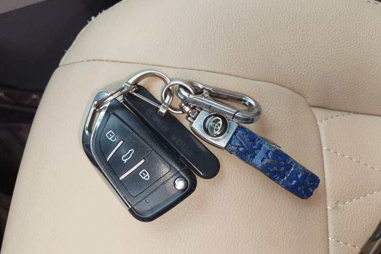 Used Nissan NV200 2018 1.6L CVT Luxury Model Vehicle Key