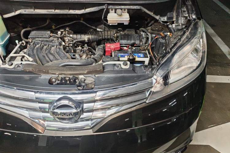 Used Nissan NV200 2018 1.6L CVT Luxury Model Engine Bay Left
