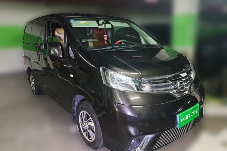 Used Nissan NV200 2018 1.6L CVT Luxury Model Front Right 45 Deg