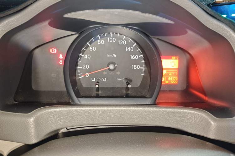 Used Nissan NV200 2018 1.6L CVT Luxury Model Instrument Cluster