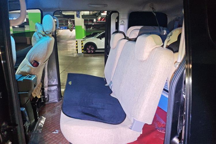 Used Nissan NV200 2018 1.6L CVT Luxury Model Left Rear Seat