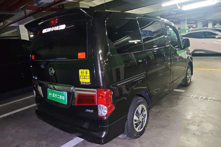 Used Nissan NV200 2018 1.6L CVT Luxury Model Rear Right 45 Deg