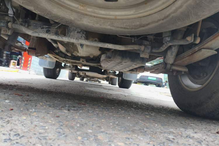 Used Nissan Paladin 2008 2.4L Two-Wheel-Drive Standard Version Chassis Rear