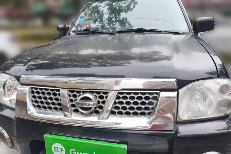 Used Nissan Paladin 2008 2.4L Two-Wheel-Drive Standard Version Front