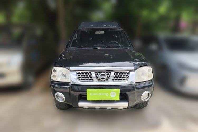 Used Nissan Paladin 2008 2.4L 4x4 Standard Edition Front