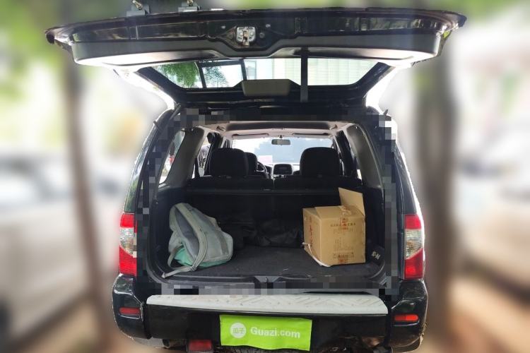 Used Nissan Paladin 2008 2.4L 4x4 Standard Edition Trunk