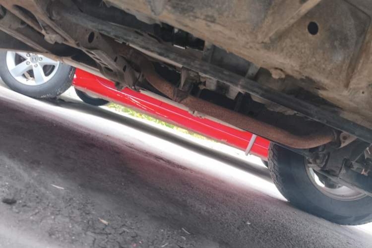 Used Nissan Paladin 2008 2.4L Two-Wheel-Drive Standard Version Chassis Front Right