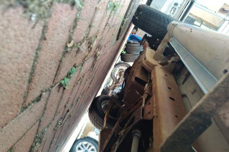 Used Nissan Paladin 2008 2.4L Two-Wheel-Drive Standard Version Chassis Front Right