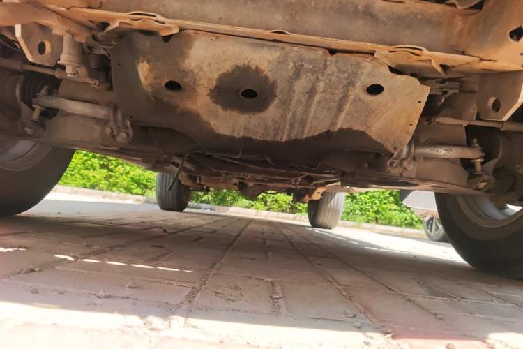 Used Nissan Paladin 2008 2.4L 4x4 Standard Edition Chassis Front