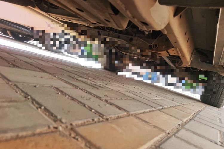 Used Nissan Paladin 2008 2.4L 4x4 Standard Edition Chassis Rear Right