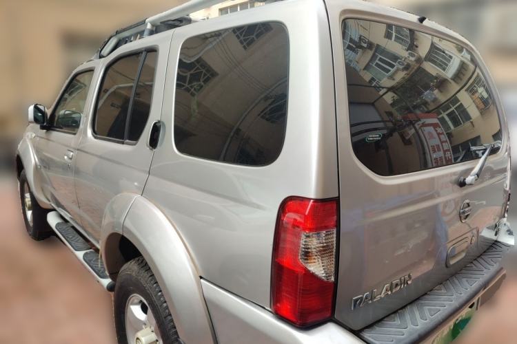Used Nissan Paladin 2008 2.4L Two-Wheel-Drive Standard Version Rear Left 45 Deg