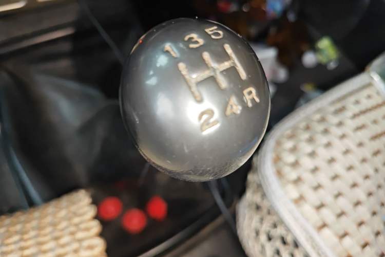 Used Nissan Paladin 2013 2.4L Two-Wheel Drive Standard Version China IV Standard Gear Lever