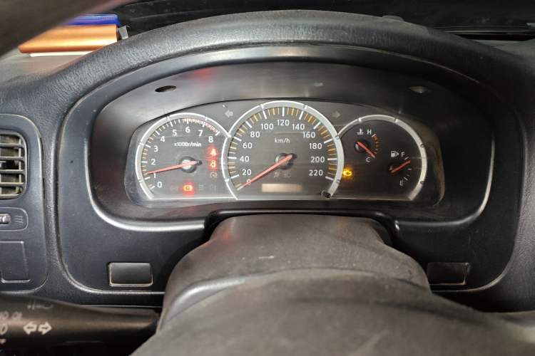 Used Nissan Paladin 2013 2.4L Four-Wheel Drive Standard Version China IV Standard Instrument Cluster