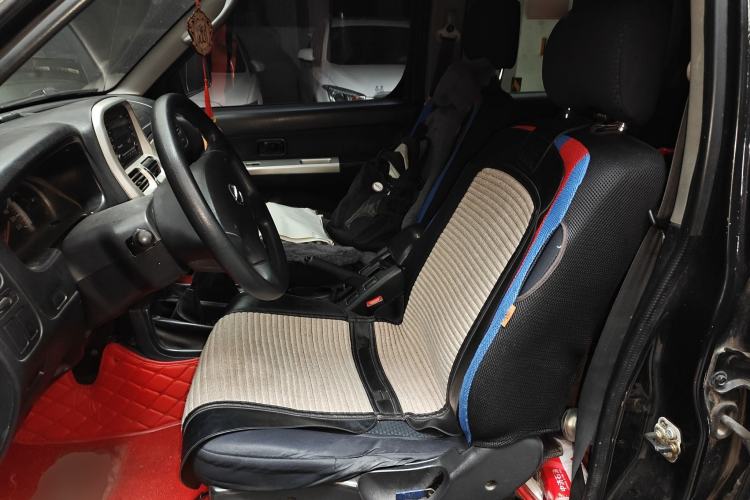Used Nissan Paladin 2013 2.4L Four-Wheel Drive Standard Version China IV Standard Left Front Seat
