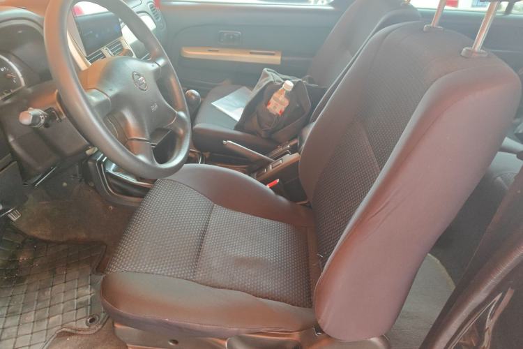 Used Nissan Paladin 2013 2.4L Two-Wheel Drive Standard Version China IV Standard Left Front Seat