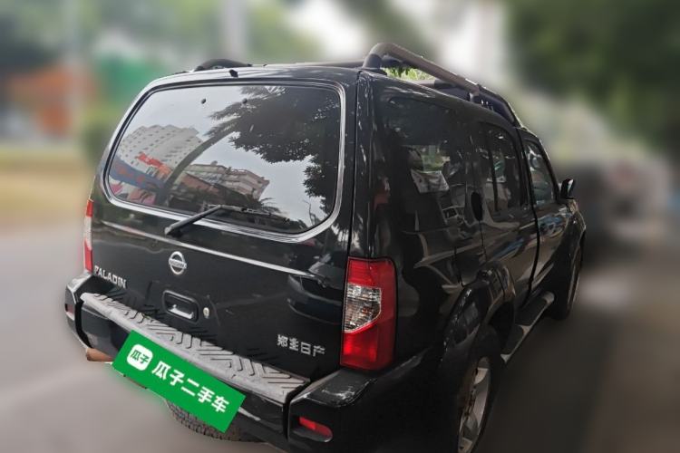 Used Nissan Paladin 2013 2.4L Two-Wheel Drive Standard Version China IV Standard Rear Right 45 Deg