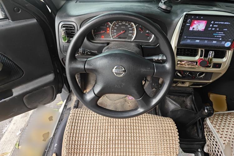 Used Nissan Paladin 2013 2.4L Two-Wheel Drive Standard Version China IV Standard Steering Wheel