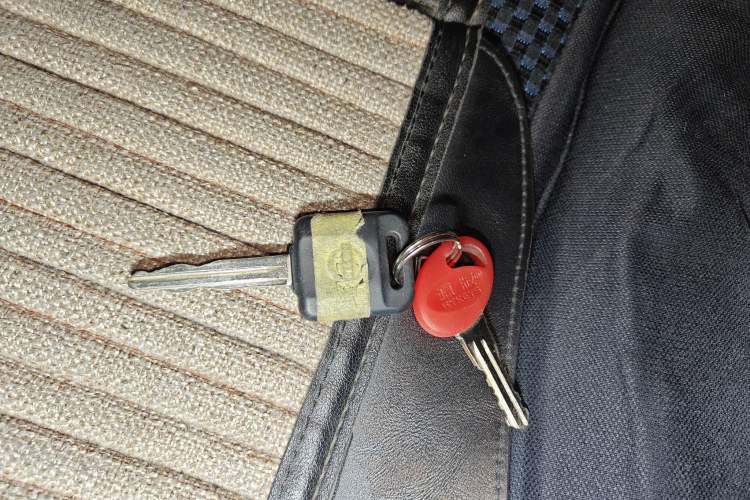 Used Nissan Paladin 2013 2.4L Four-Wheel Drive Standard Version China IV Standard Vehicle Key