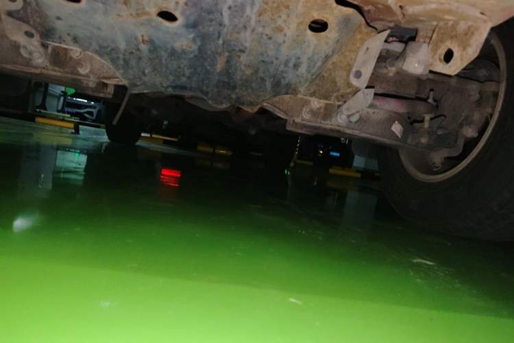 Used Nissan Paladin 2013 2.4L Two-Wheel Drive Standard Version China V Standard Chassis Front