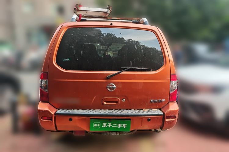 Used Nissan Paladin 2013 2.4L Two-Wheel Drive Standard Version China IV Standard Rear