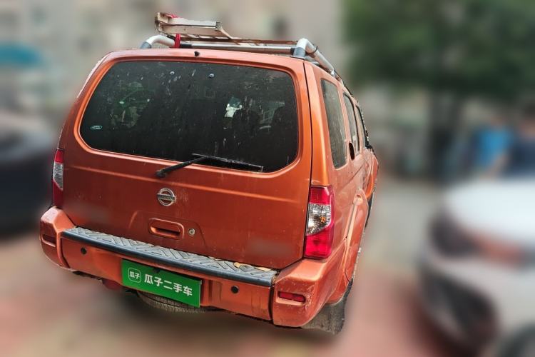 Used Nissan Paladin 2013 2.4L Two-Wheel Drive Standard Version China IV Standard Rear Right 45 Deg