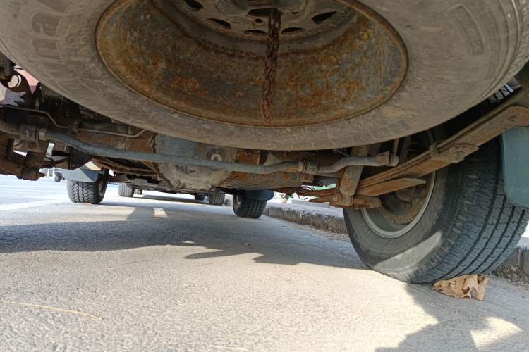 Used Nissan Paladin 2013 2.4L Two-Wheel Drive Standard Edition Emission Standard China IV Chassis Front