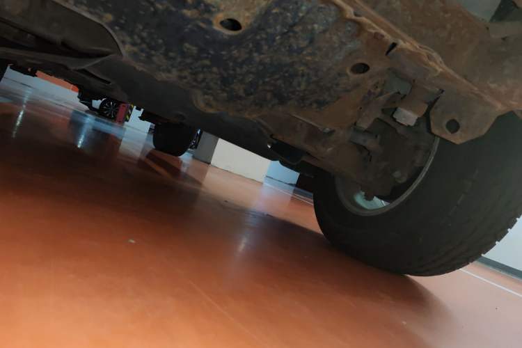 Used Nissan Paladin 2013 2.4L Two-Wheel Drive Standard Edition Emission Standard China IV Chassis Front
