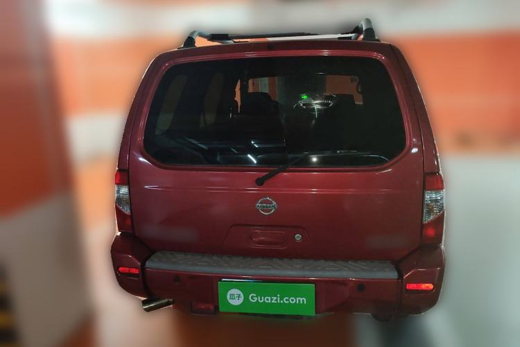 Used Nissan Paladin 2013 2.4L Two-Wheel Drive Standard Edition Emission Standard China IV Rear