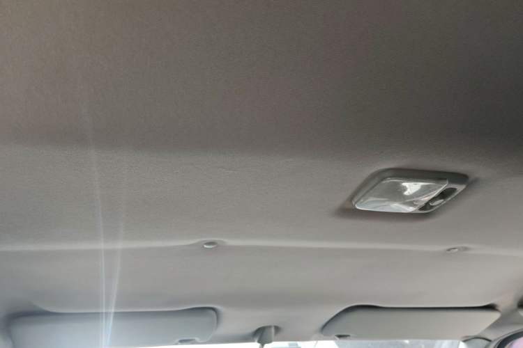 Used Nissan Paladin 2013 2.4L 4x4 Standard Version China V Standard Headliner