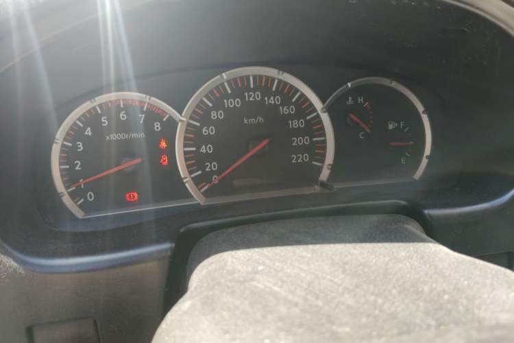 Used Nissan Paladin 2013 2.4L 4x4 Standard Version China V Standard Instrument Cluster