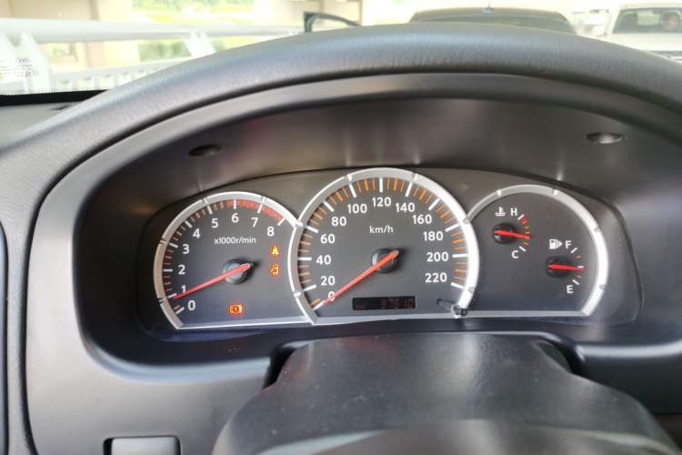 Used Nissan Paladin 2013 2.4L 4x4 Luxury Version China V Standard Instrument Cluster