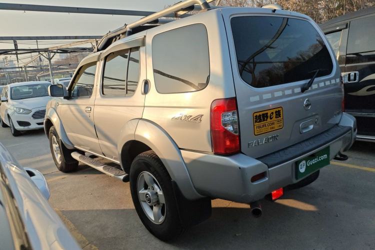 Used Nissan Paladin 2013 2.4L Two-Wheel Drive Standard Version China V Standard Left Side