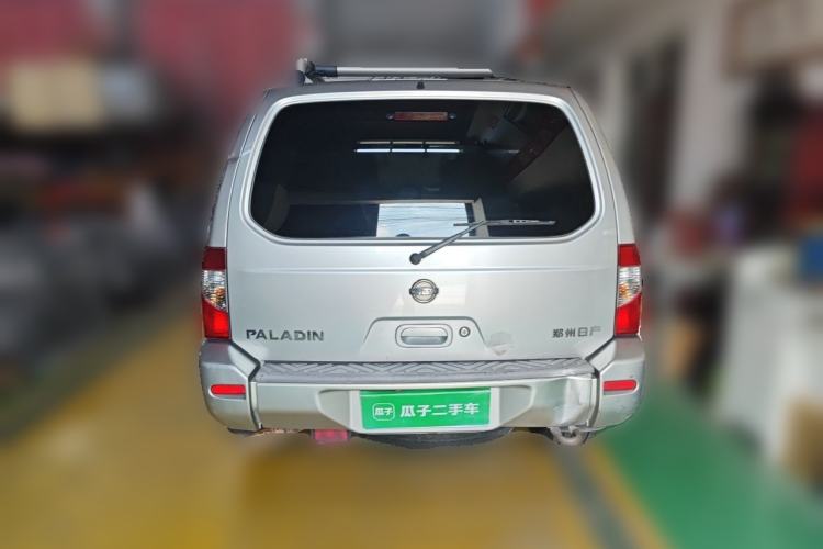 Used Nissan Paladin 2013 2.4L Two-Wheel Drive Standard Version China IV Standard Rear