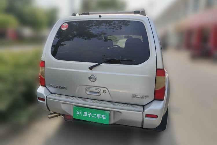 Used Nissan Paladin 2013 2.4L Two-Wheel Drive Standard Version China IV Standard Rear