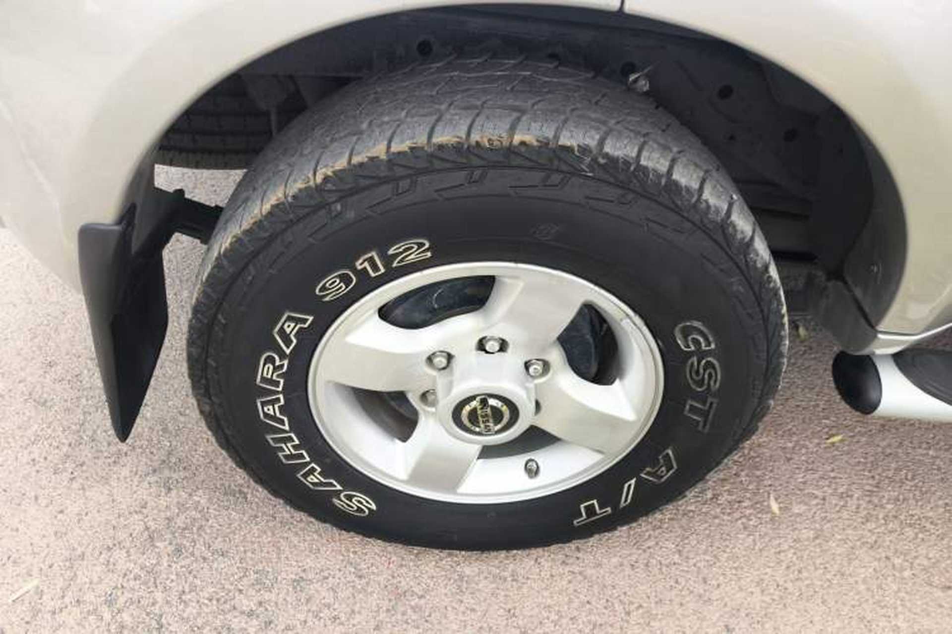 Used Nissan Paladin 2013 2.4L 4x4 Luxury Version China V Standard Right Rear Wheel Hub