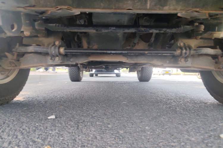 Used Nissan Paladin 2013 2.4L Two-Wheel Drive Standard Version China IV Standard Chassis Front