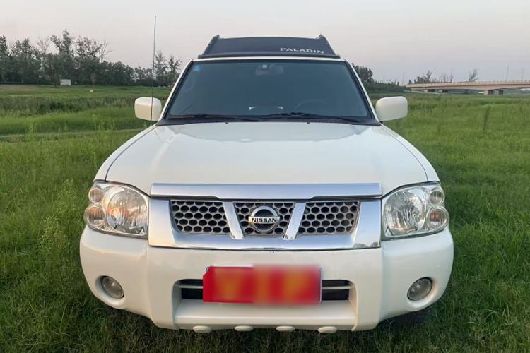 Used Nissan Paladin 2013 2.4L Two-Wheel Drive Standard Version China IV Standard Exterior 5