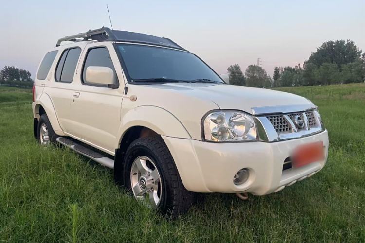 Used Nissan Paladin 2013 2.4L Two-Wheel Drive Standard Version China IV Standard Exterior 7