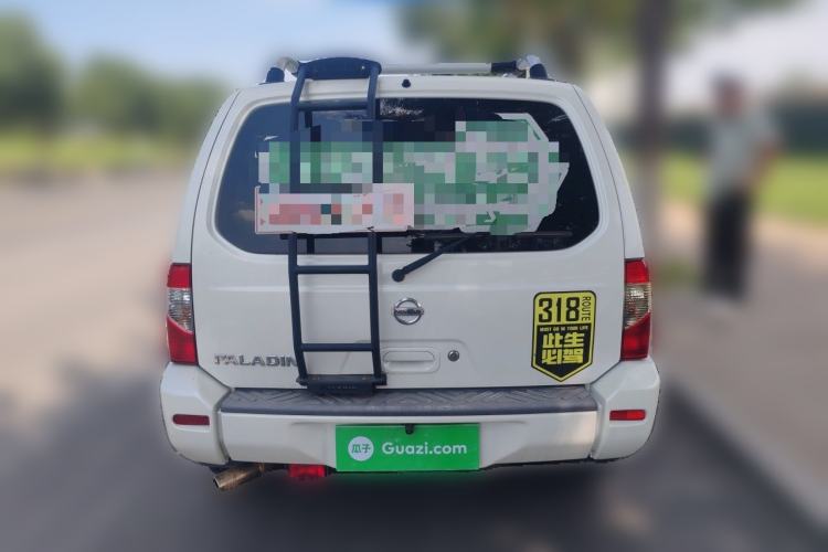 Used Nissan Paladin 2013 2.4L Two-Wheel Drive Standard Version China IV Standard Rear