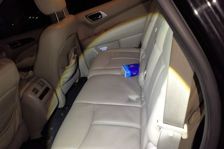 Used Nissan Pathfinder  Left Rear Seat
