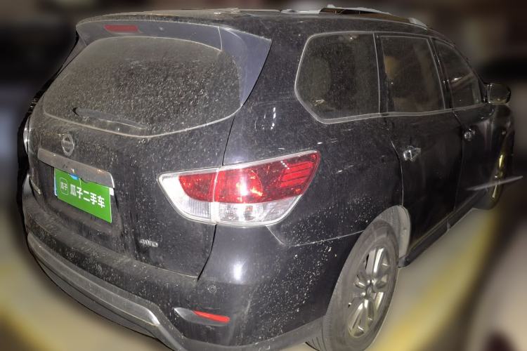 Used Nissan Pathfinder  Rear Right 45 Deg