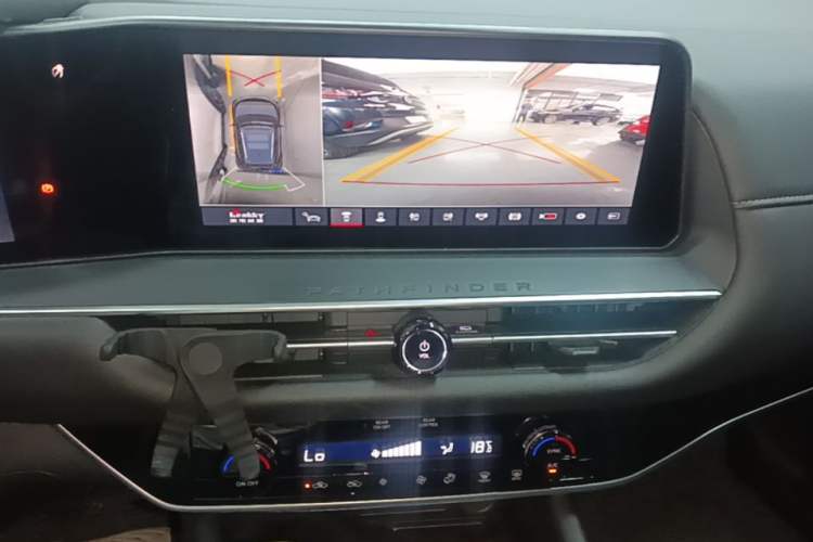 Used Nissan Pathfinder 2024 380 VC-TURBO Two-Wheel Drive Smart Enjoyment Edition 6 Seats Audio And AC Panel