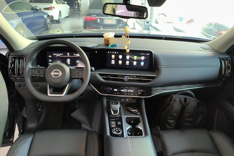 Used Nissan Pathfinder 2024 380 VC-TURBO Four-Wheel Drive Intelligent Driving Version 7 Seats Center Console