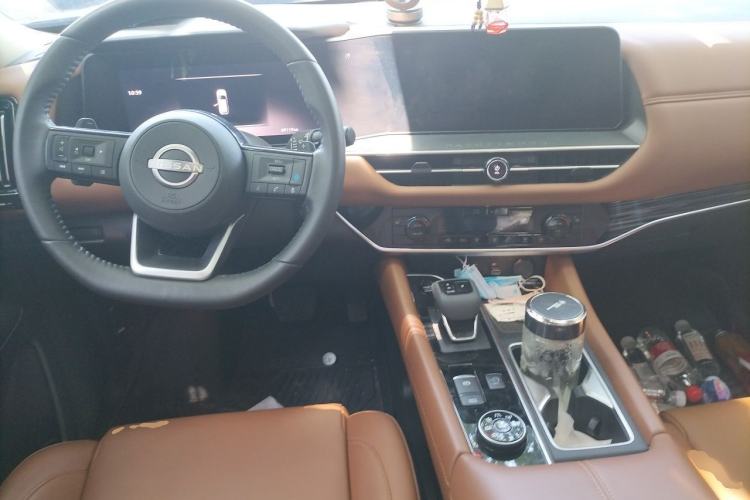 Used Nissan Pathfinder 2024 380 VC-TURBO Four-Wheel Drive Intelligent Driving Version 6 Seats Center Console